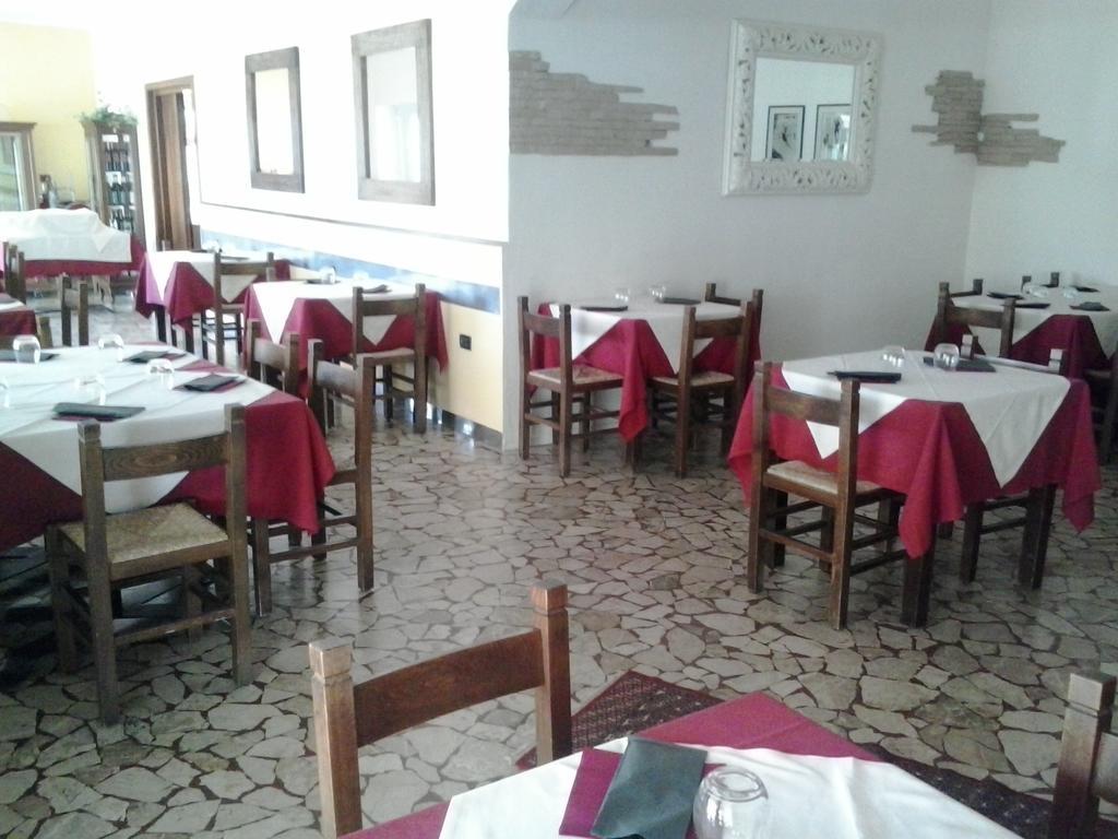 Hotel Pizzeria Mezzolago Pergine Valsugana Exterior photo